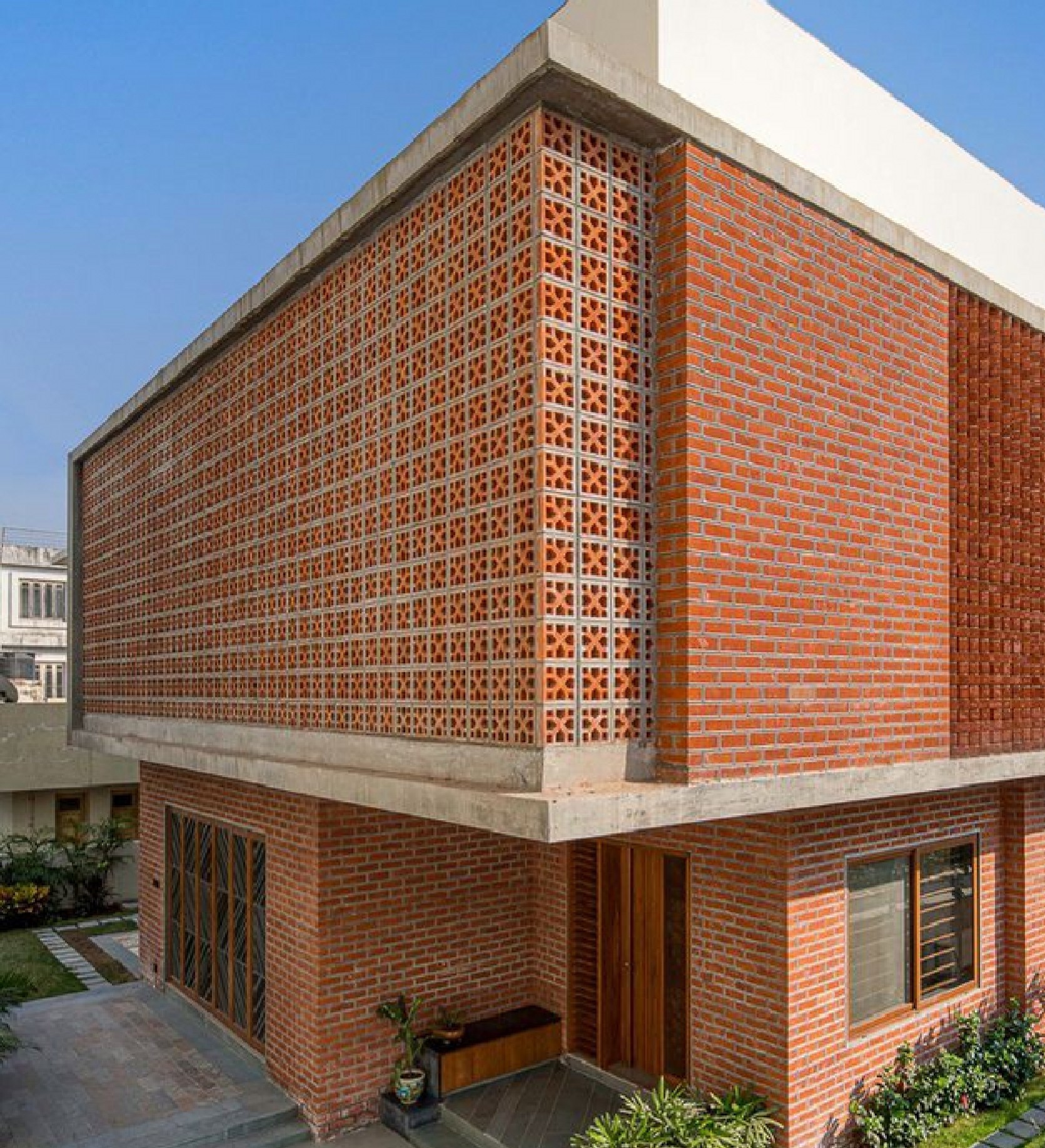 Custom Brick Design & Moulding Solutions